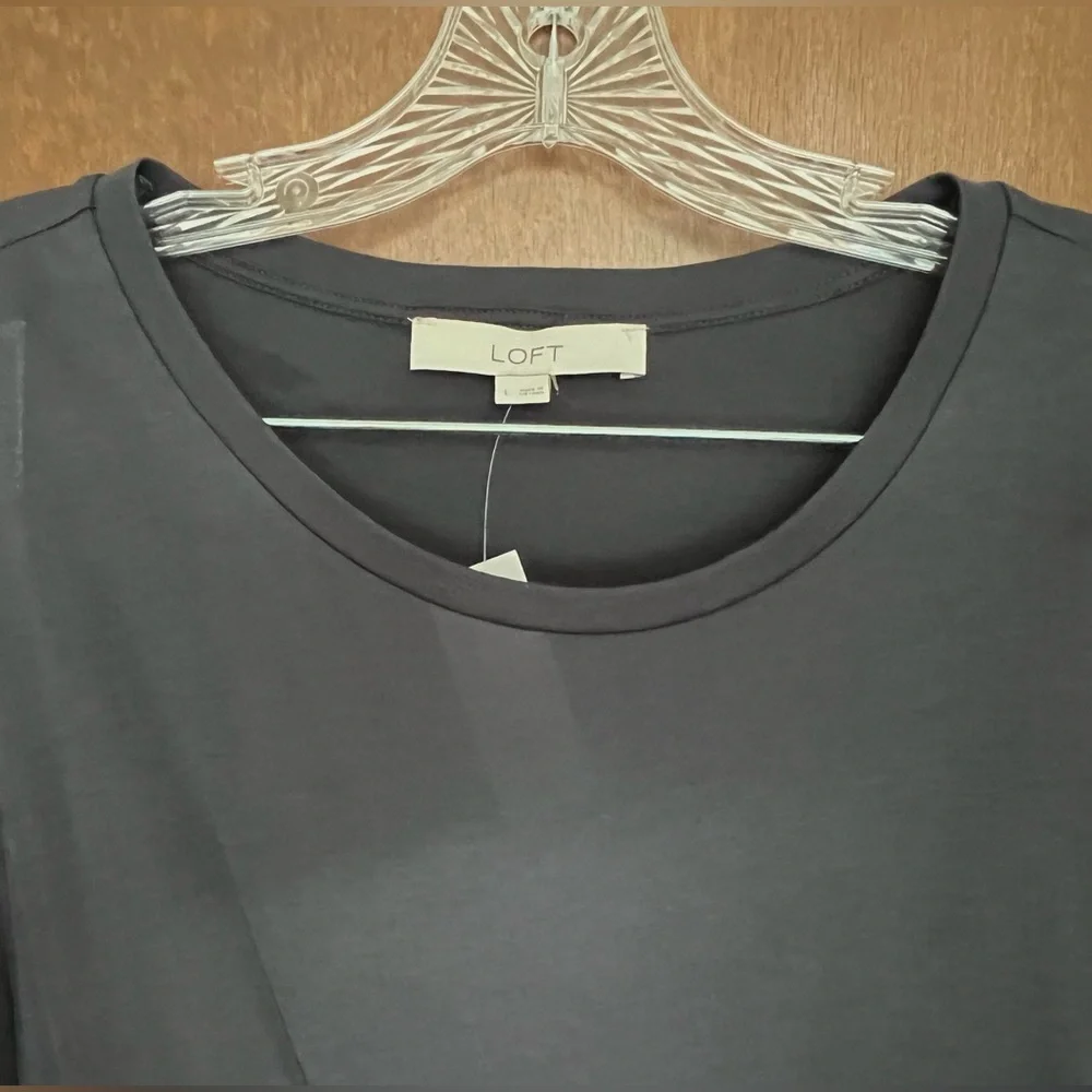 LOFT Knotted Tee, NWT, Large - Picture 2 of 10